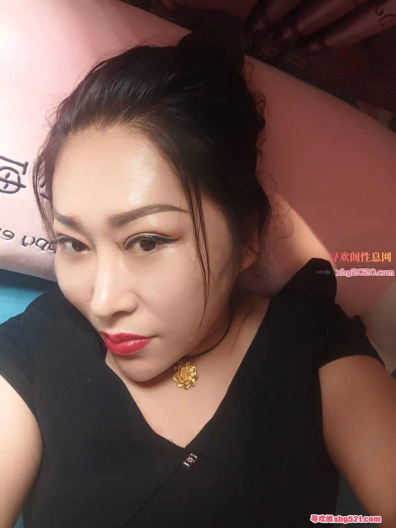 214442ziaa6ce8g8all5xi.jpg