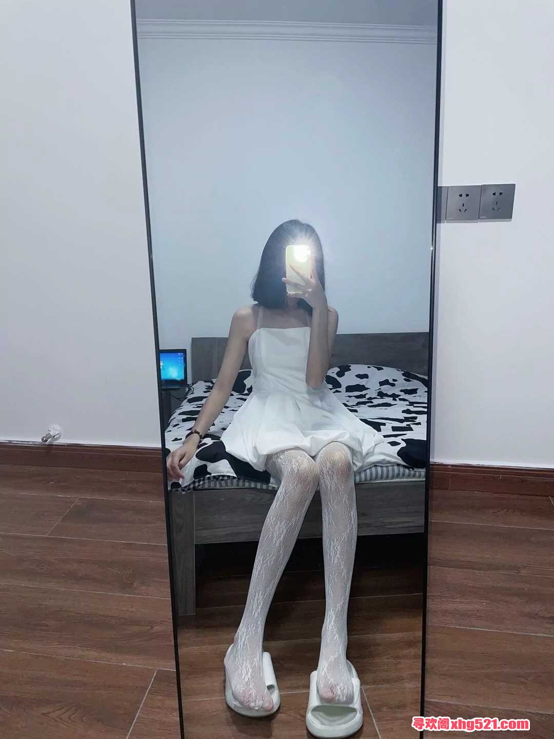140858dnehef9dxakdb88d.png