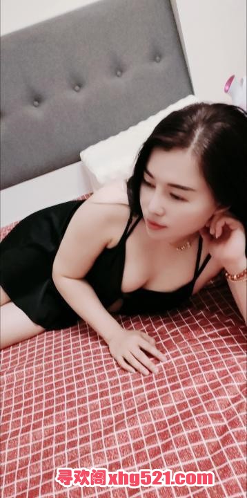 1b5894d1-c4de-4cff-ac4b-490c3dc8ae83.jpg