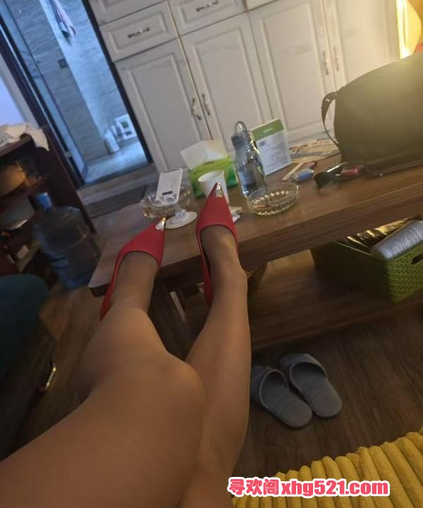 daa32bbd-c8a6-49c6-9485-91e2144a04d1.jpg