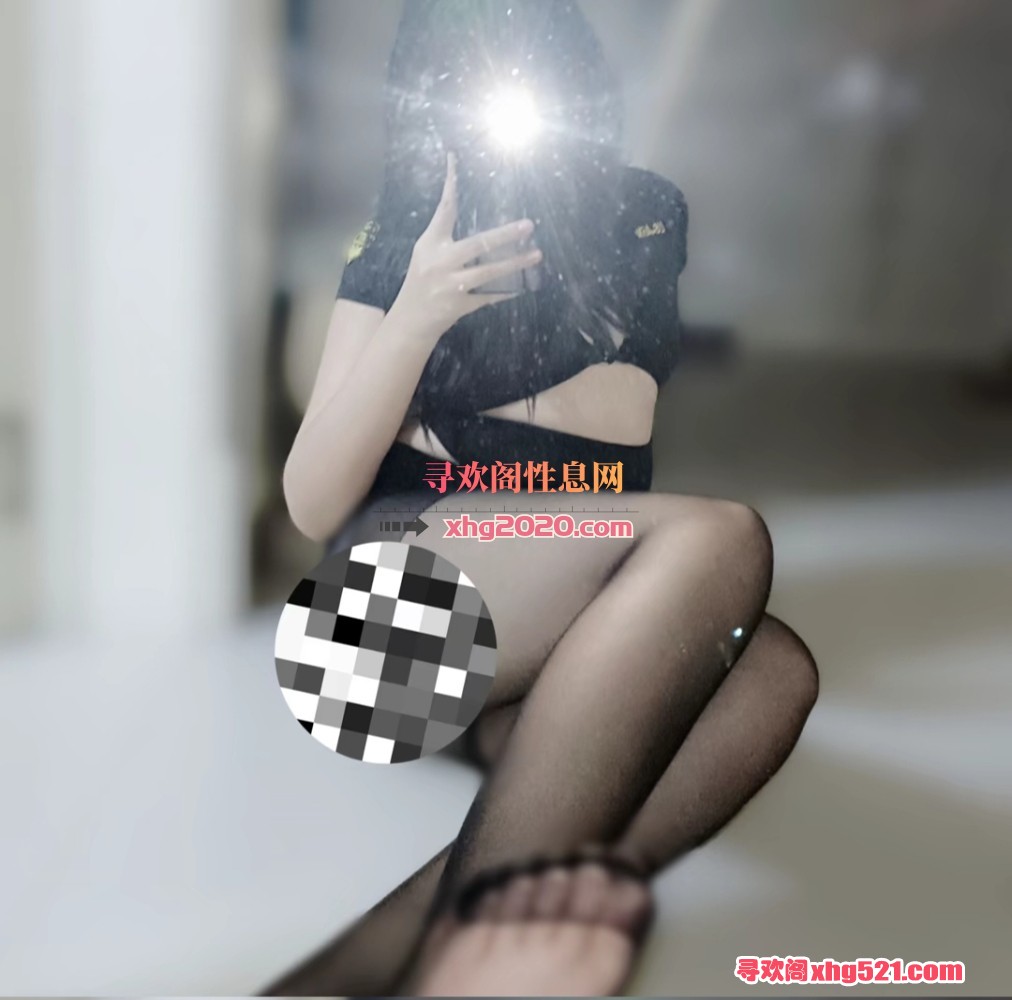 211903sggglg7yczuuvzly.jpg