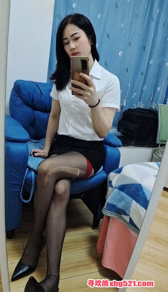 152638cbl6z710x7nqlx44.jpg