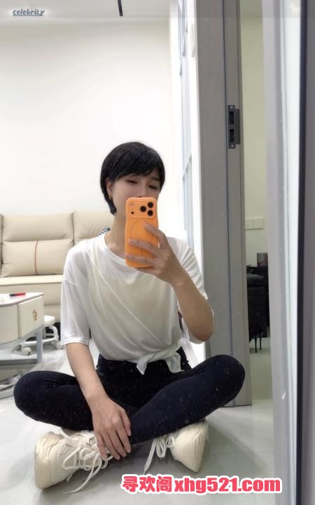 c896a76b-c603-42f8-b20d-6109a1fa8c3f.jpg