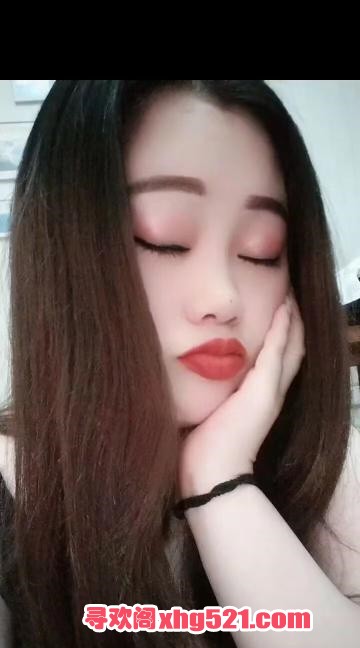 8b81a4c2-5f87-46d8-b099-93dca1a0cadf.jpg