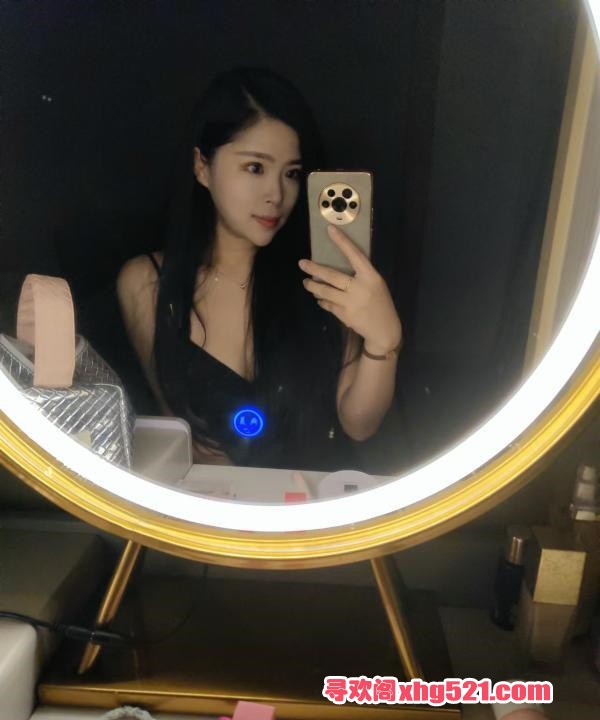 d6990509-8b3a-4c76-ac3f-380d5fef7f3d.jpg