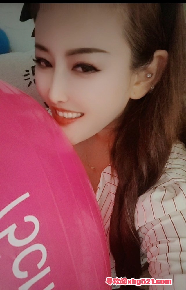 231055c7qzmhih7455c095.jpg