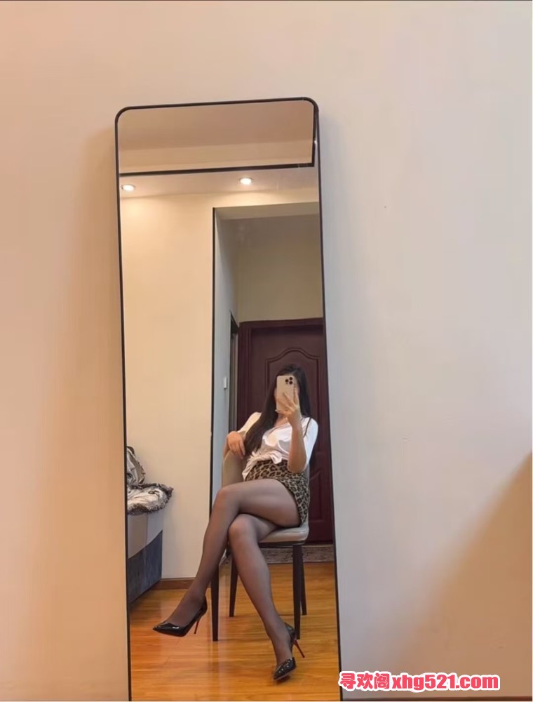 175011e64z8omsaw000237.jpg