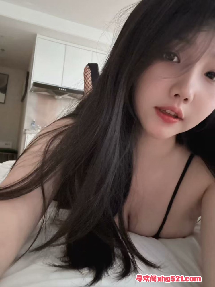 184422ebda87yx68bxqdq7.jpg
