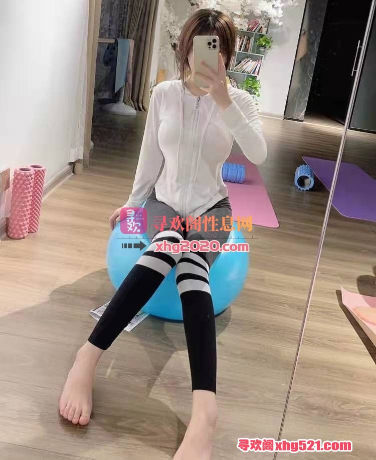 171740je4h9d9v9e38he9v.jpg