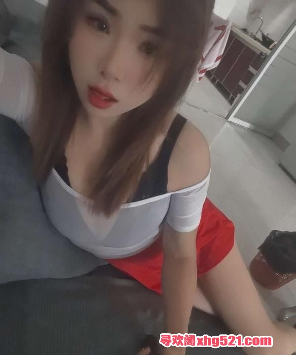 82fa1d32-d533-4d3d-a3cc-a3d821f31c1c.jpg
